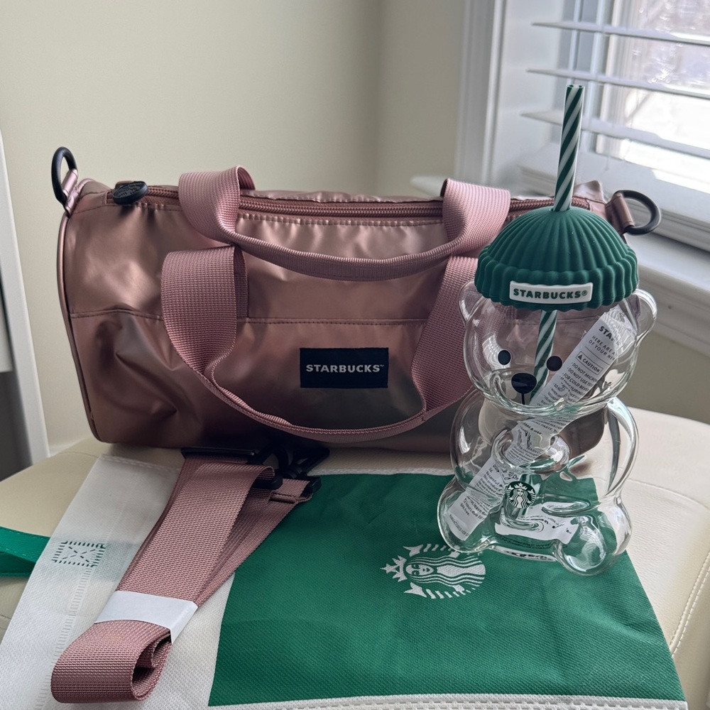 New Starbucks Bearista Bear Cold Cup Limited Edition with free mini duffle bag